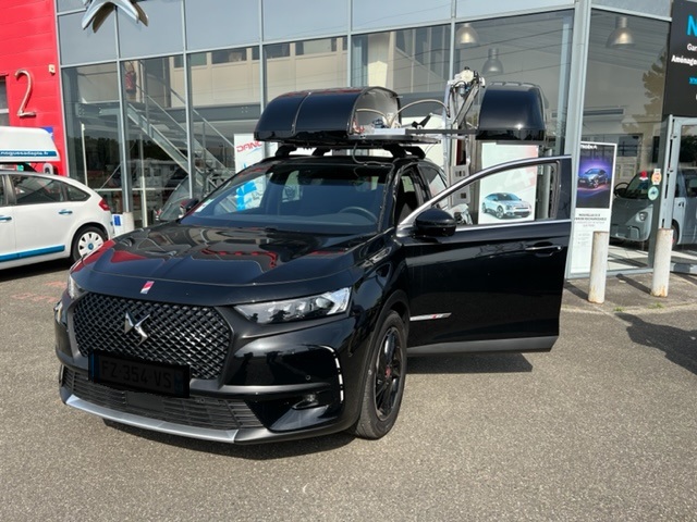 DS7 Crossback avec Chair Topper